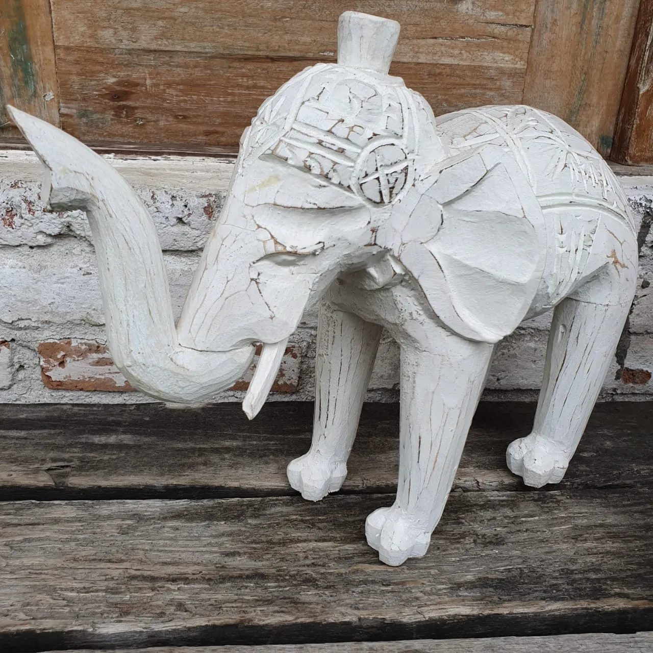 Carved White Washed Wooden Elephant Set of 3